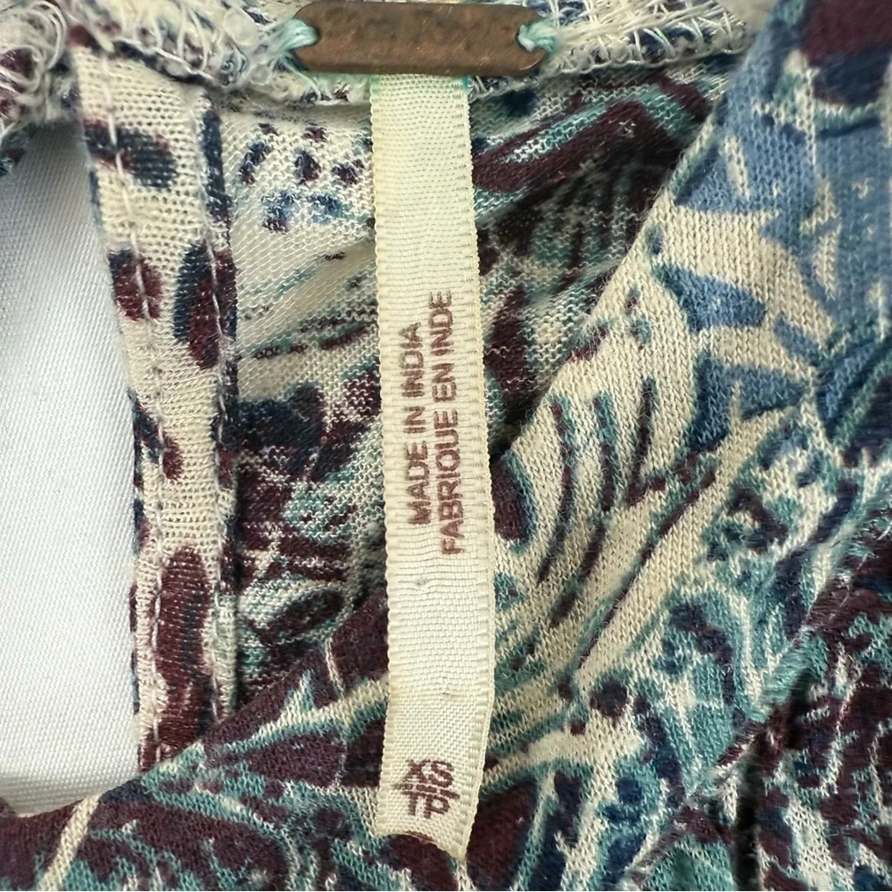 Free People Nouveau Long Sleeve Lace Mock Neck Bohemian Top‎ XS